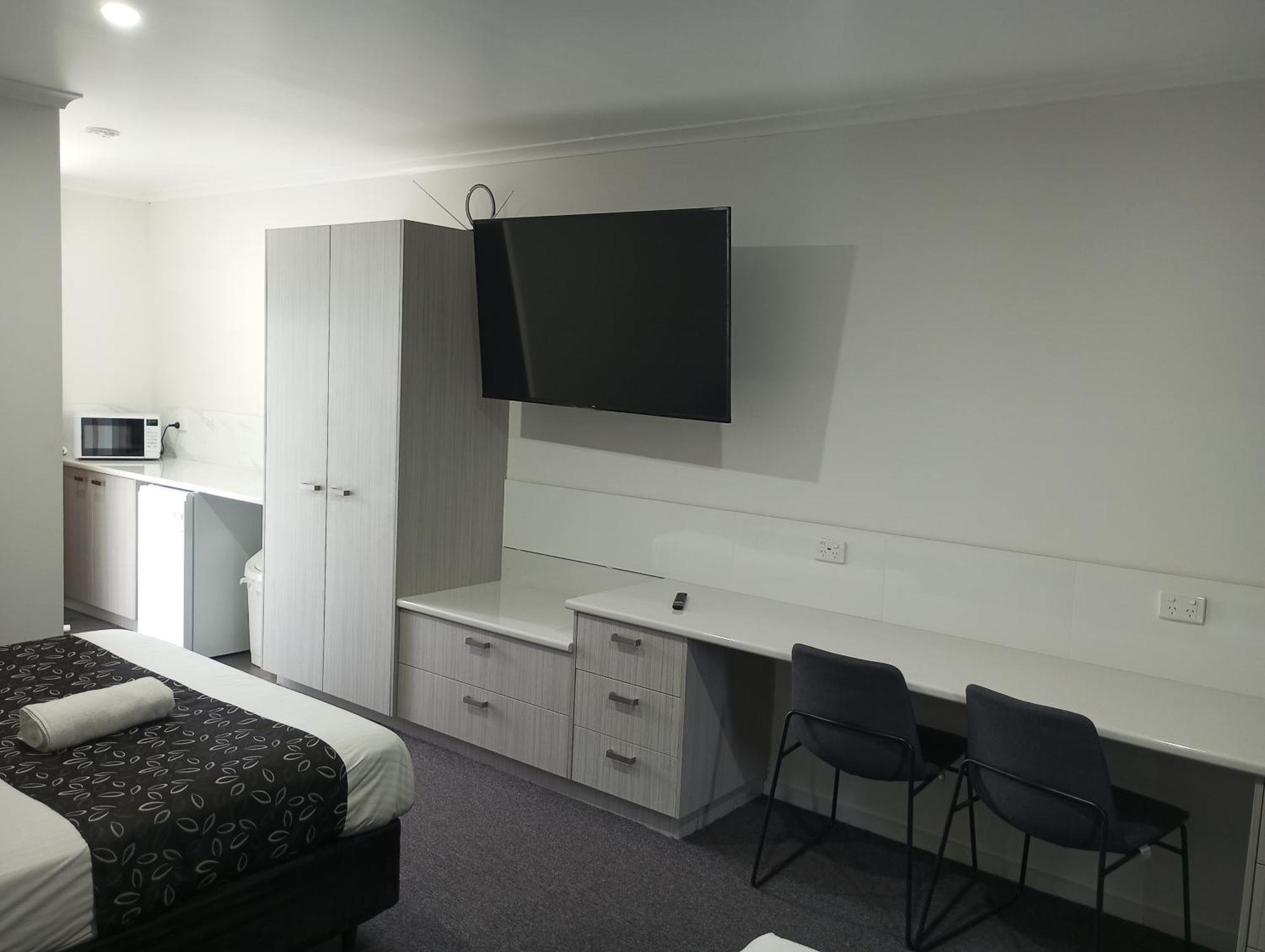 Big Valley Lakeside Paradise Motor Inn Shepparton Kültér fotó