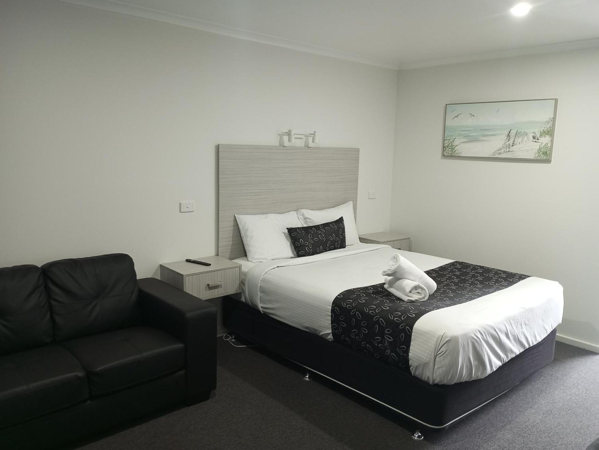 Big Valley Lakeside Paradise Motor Inn Shepparton Kültér fotó