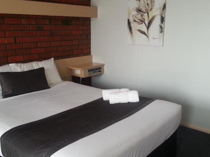 Big Valley Lakeside Paradise Motor Inn Shepparton Kültér fotó