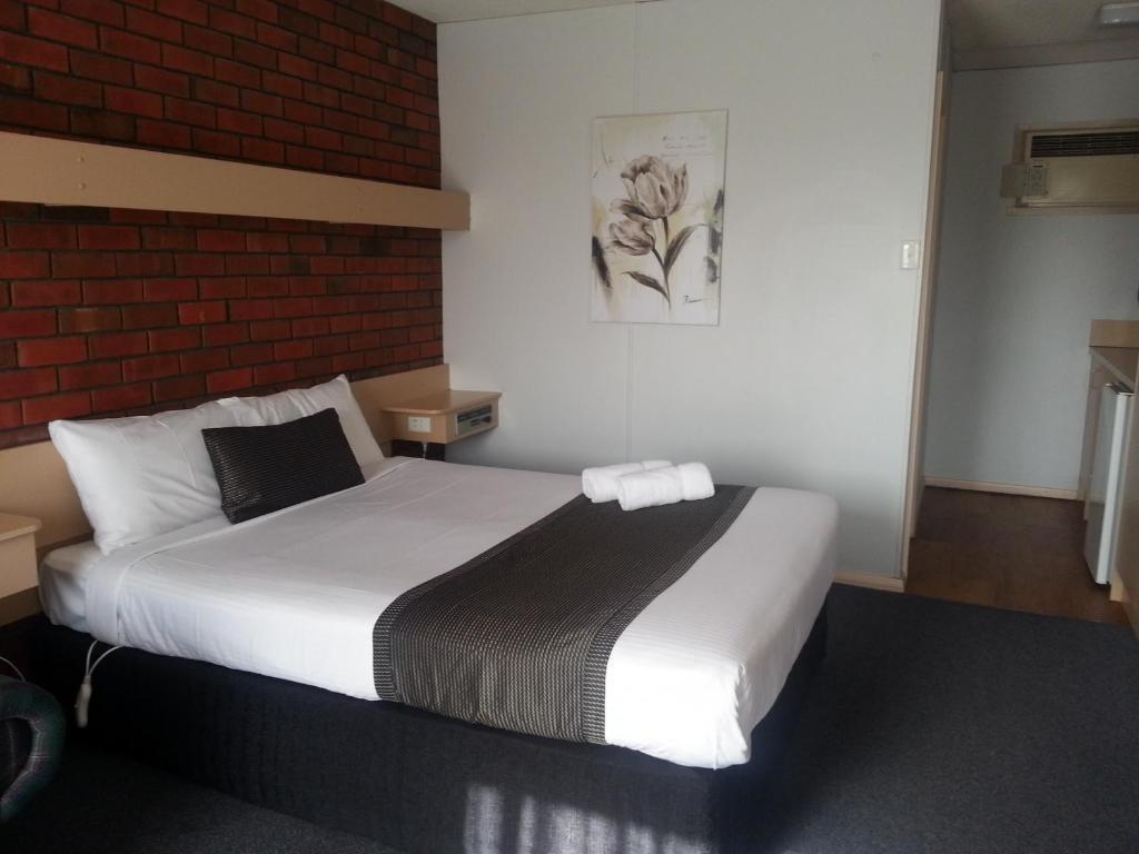 Big Valley Lakeside Paradise Motor Inn Shepparton Szoba fotó