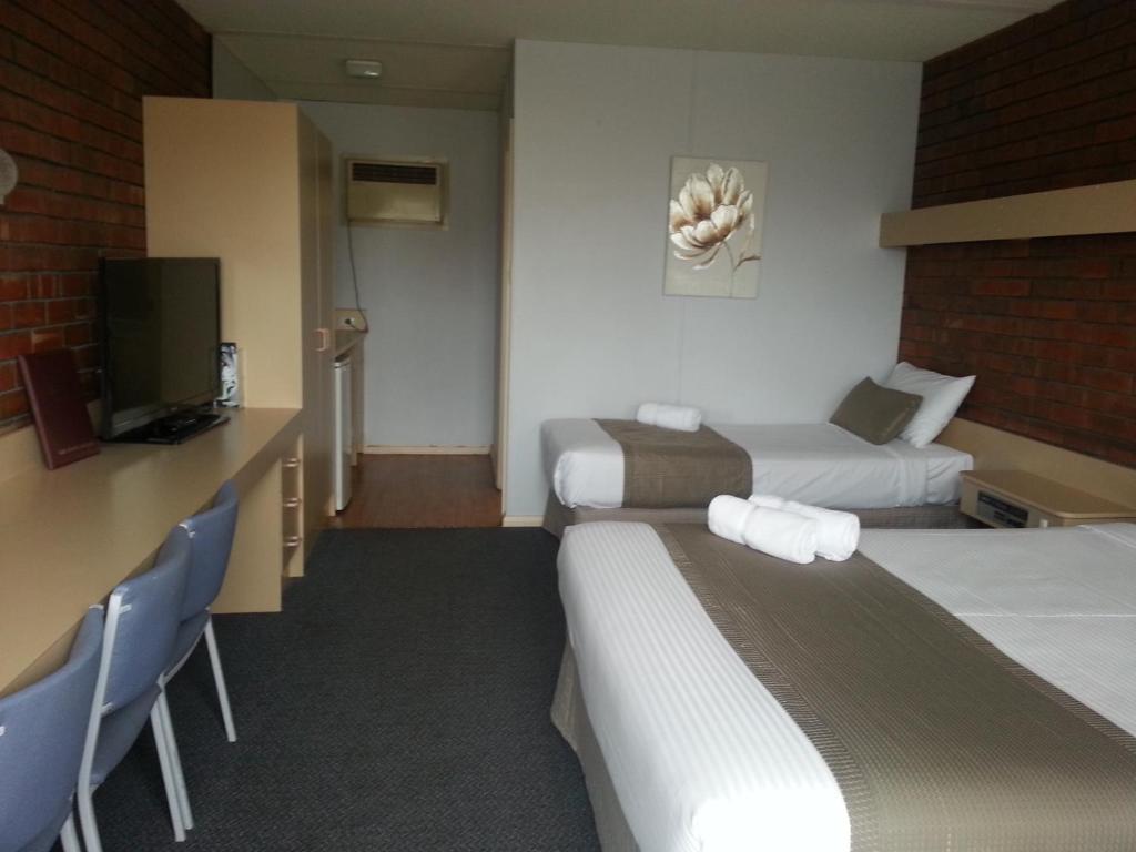 Big Valley Lakeside Paradise Motor Inn Shepparton Szoba fotó