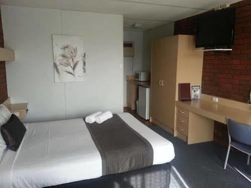 Big Valley Lakeside Paradise Motor Inn Shepparton Kültér fotó